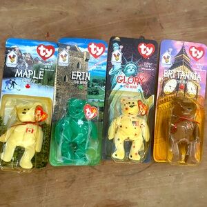 Set of 4 Ty Teenie Beanie Babies 1999 McDonald's International Collection